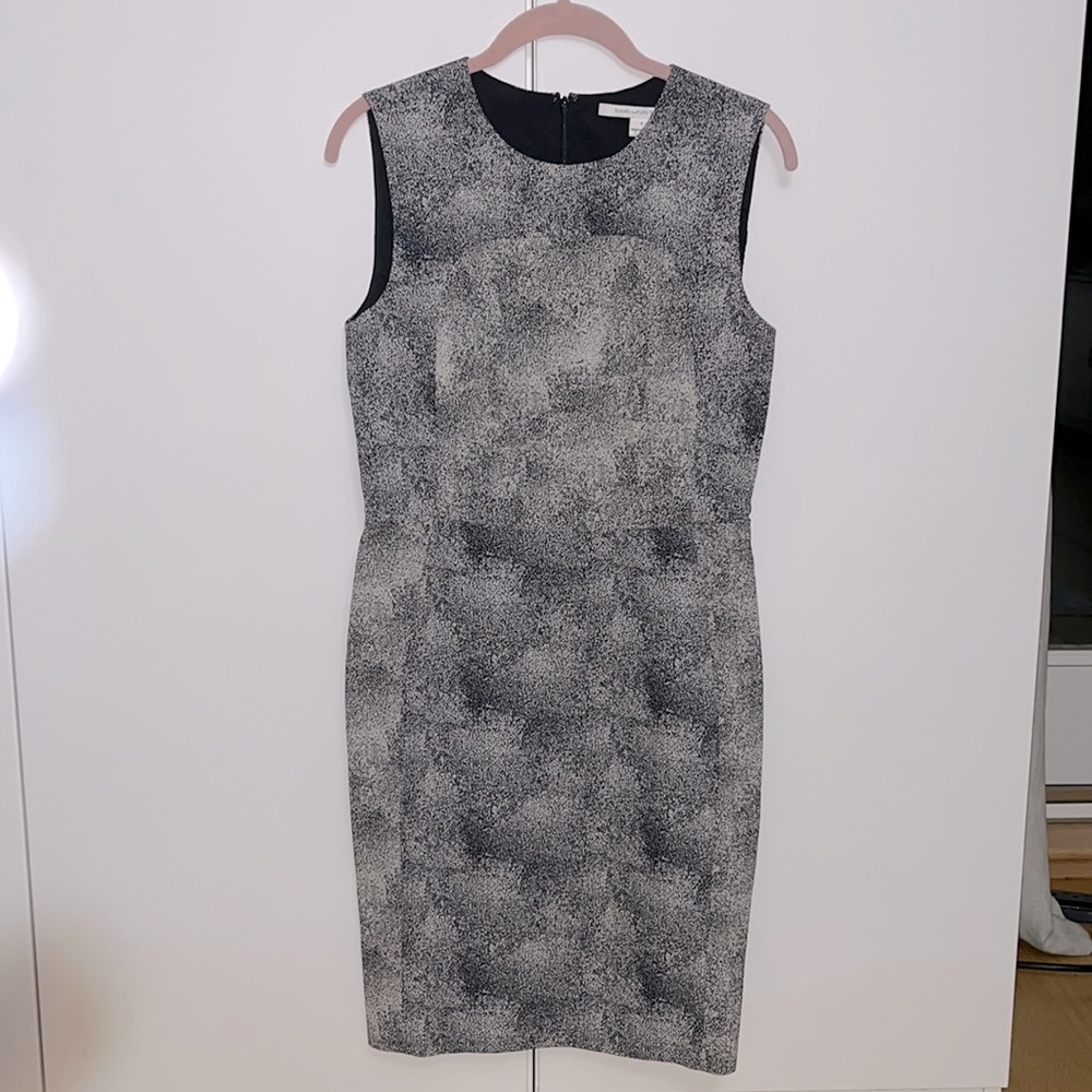 DVF Size 8 shift dress, stretchy comfy material